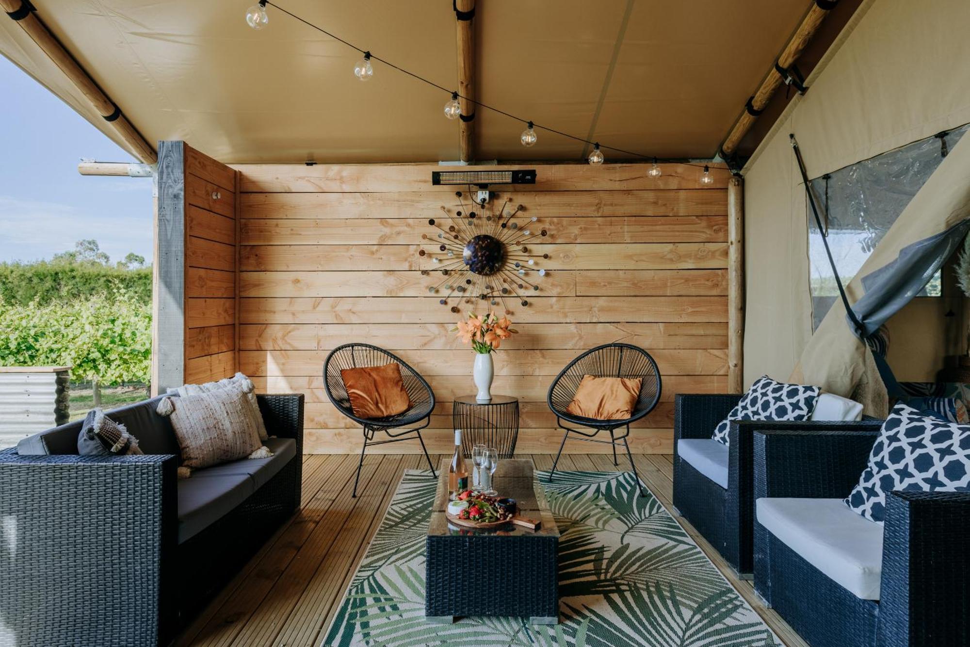 Villas & Vines Glamping Hastings Exterior foto